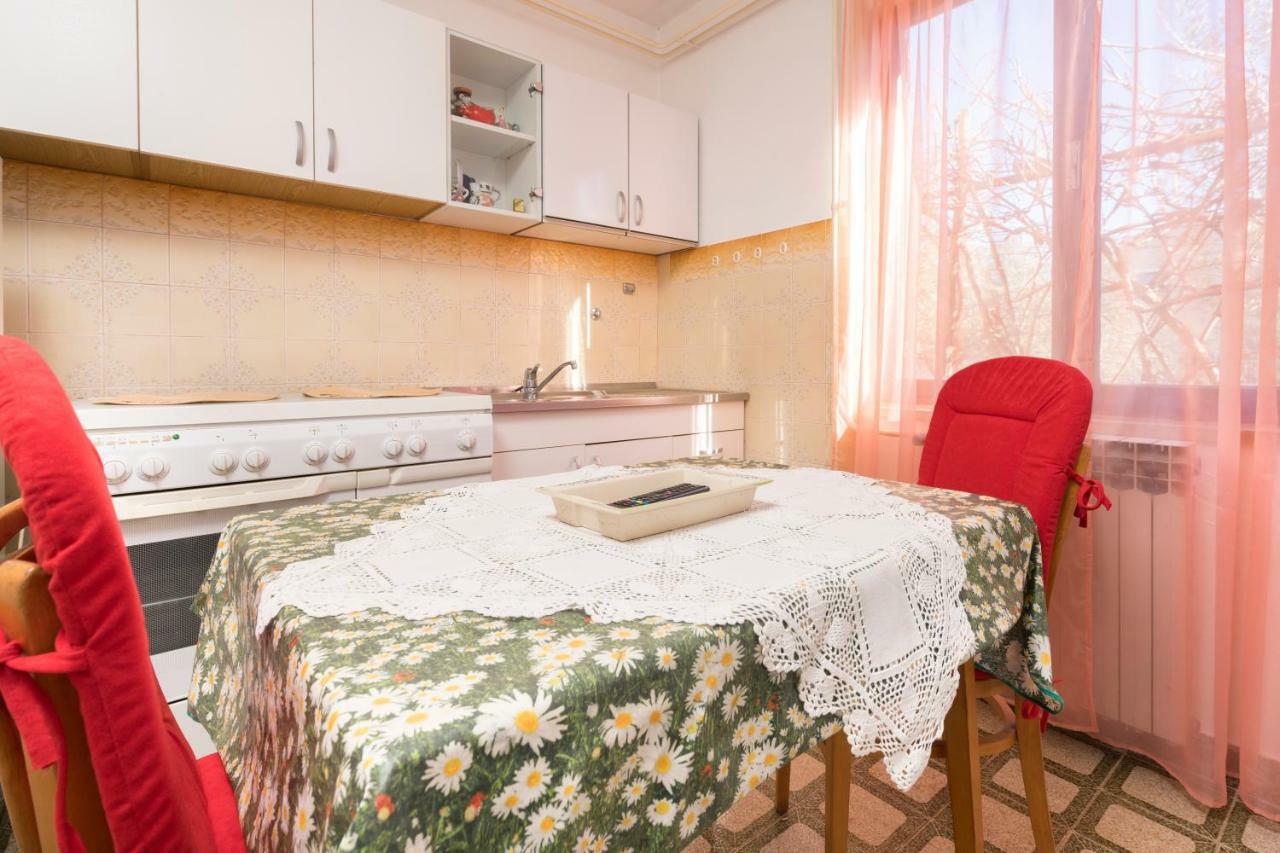 Apartment Villa Olga 波雷奇 外观 照片